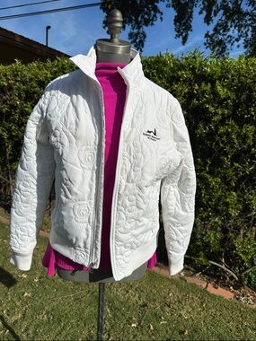Robert Mondavi Winery White Quilted Bomber Jacket with Floral Stitching